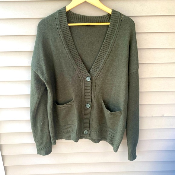 Cyrus Knit Button Up Cardigan Sweater - Women’s Size L - Picture 1 of 10